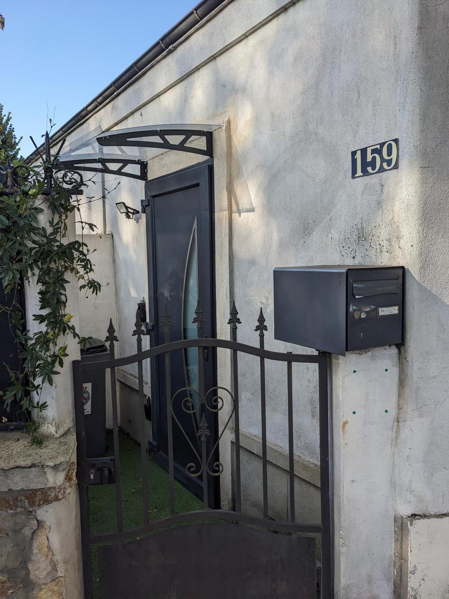 L'Escale Balneo'Romantique - Loveroom - Jacuzzi & Petit Dejeuner Villiers-sur-Marne Esterno foto