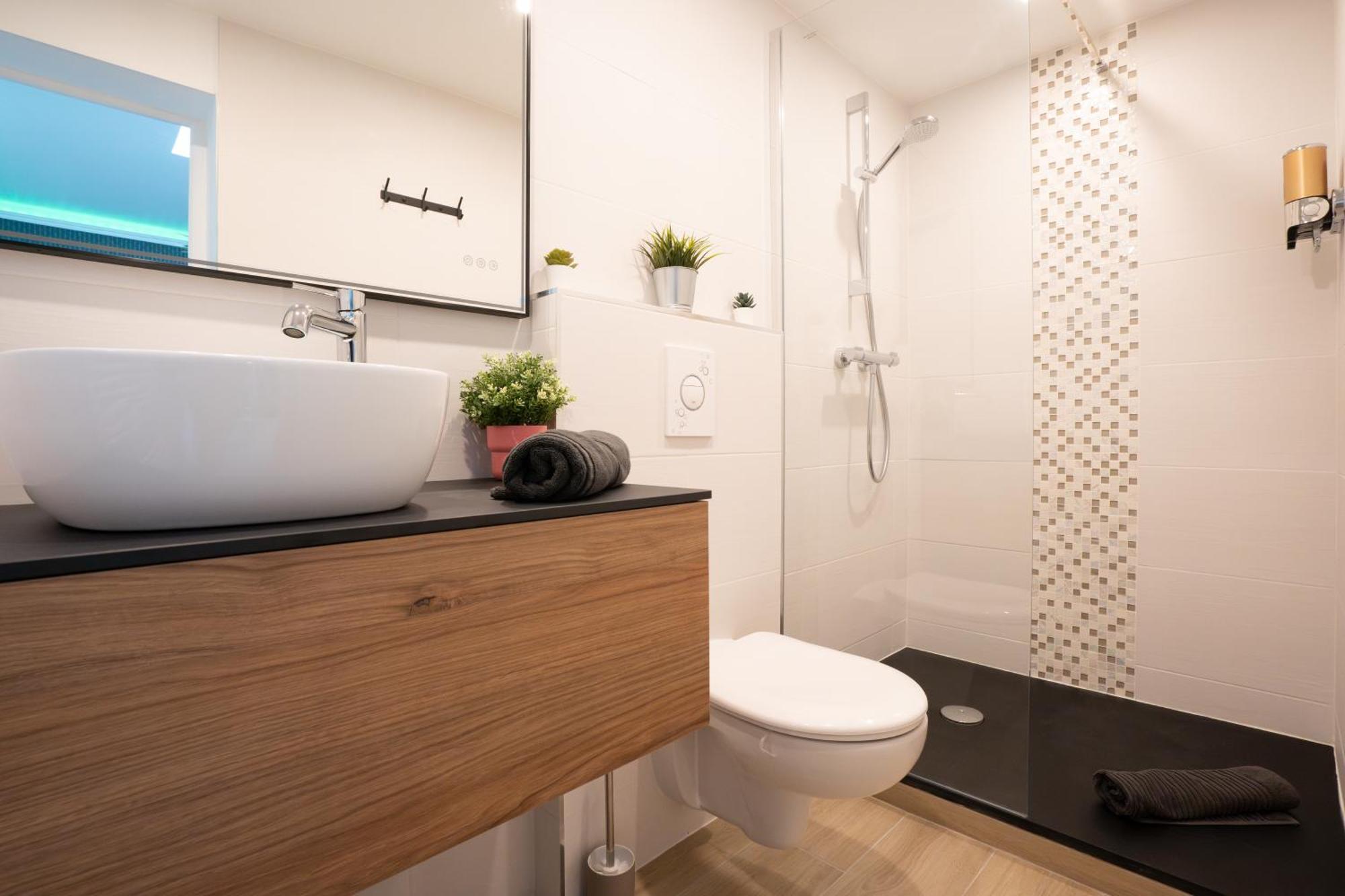 L'Escale Balneo'Romantique - Loveroom - Jacuzzi & Petit Dejeuner Villiers-sur-Marne Esterno foto